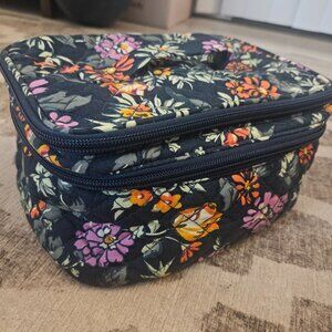 Vera Bradley Cotton Brush Up Makeup Cosmetic Bag in Fresh Cut Floral Green